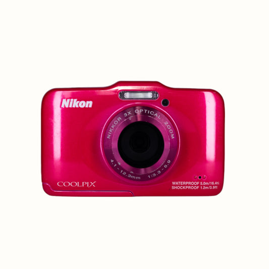 Nikon Coolpix S31 (waterproof)