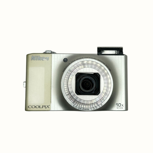 Nikon Coolpix S8000