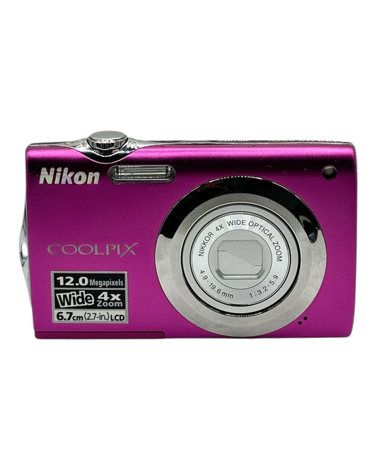 Nikon Coolpix S3000